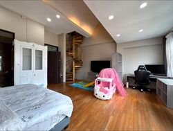 East Coast Hill (D16), Semi-Detached #631814491